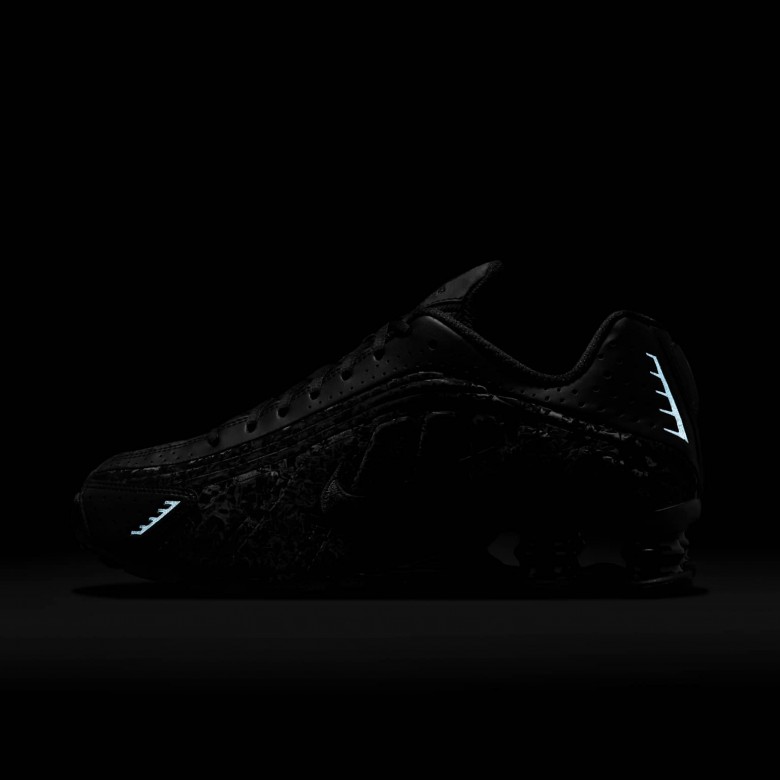 Nike Shox R4 Nike Shox R4