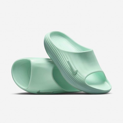 Nike ReactX Rejuven8 Nike ReactX Rejuven8