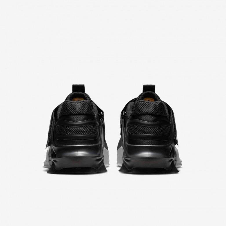 Nike Savaleos Nike Savaleos