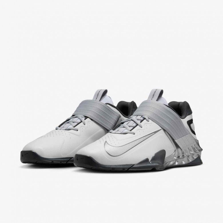 Nike Savaleos Nike Savaleos