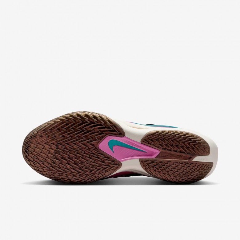 Nike G.T. Cut 3 Turbo Nike G.T. Cut 3 Turbo