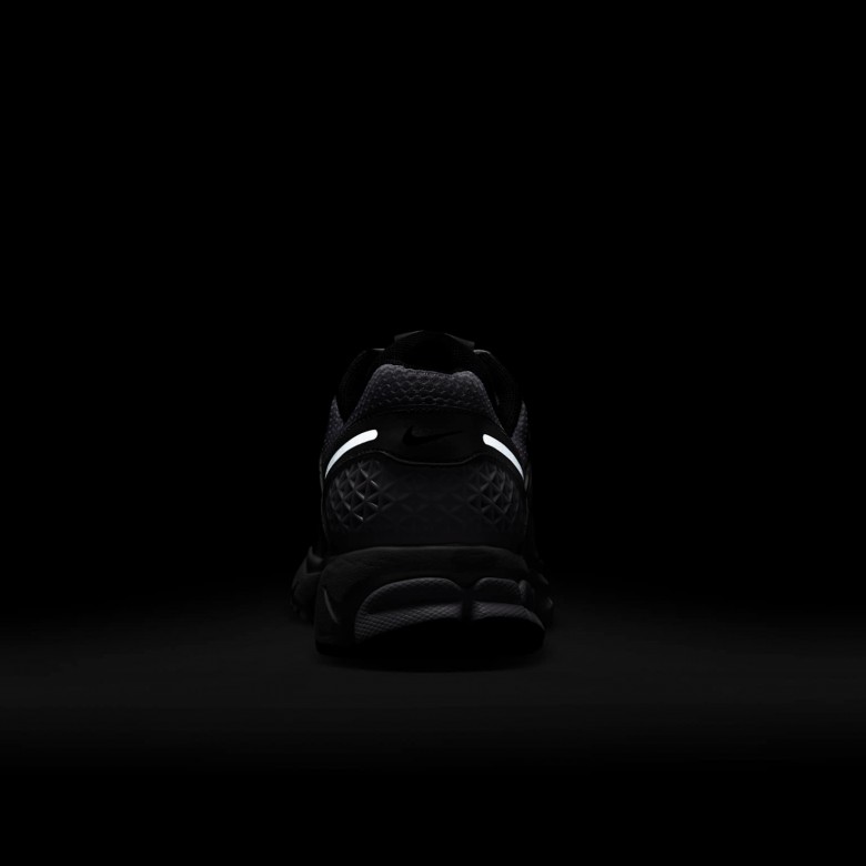 Nike Zoom Vomero 5 Nike Zoom Vomero 5