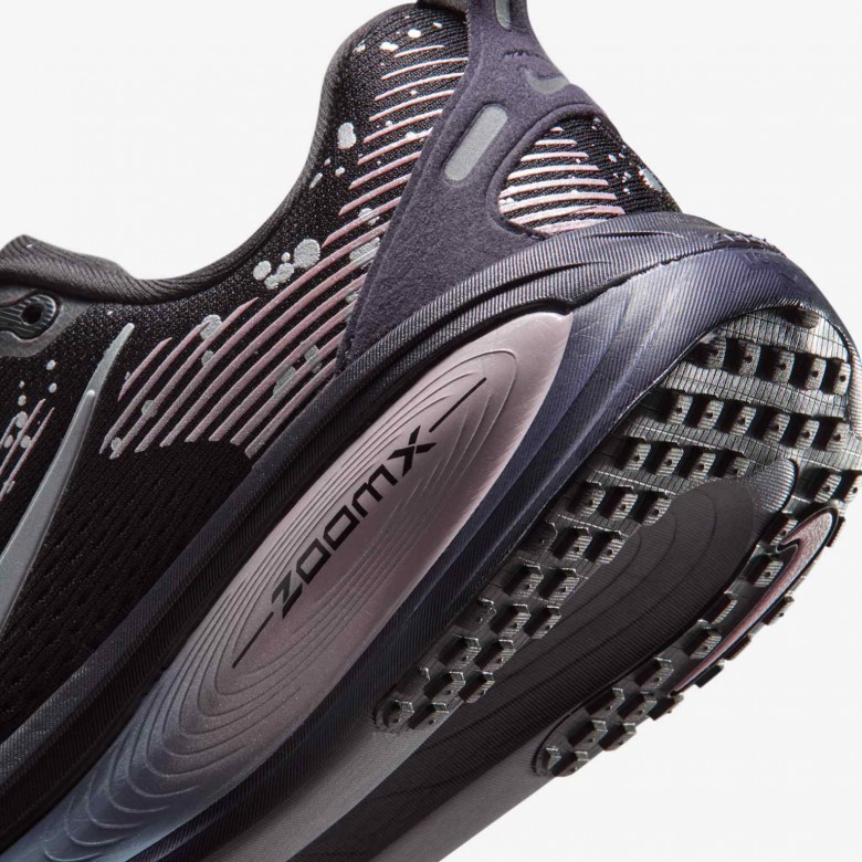 Nike Vomero 18 SE Nike Vomero 18 SE