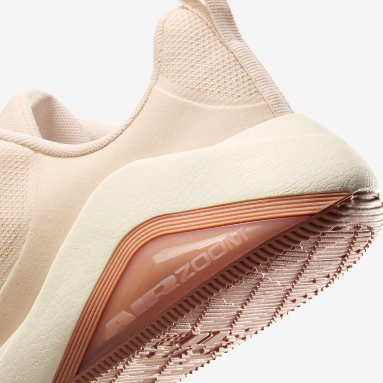 Nike Bella 7 Nike Bella 7