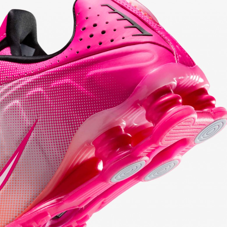 Nike Shox R4 Nike Shox R4