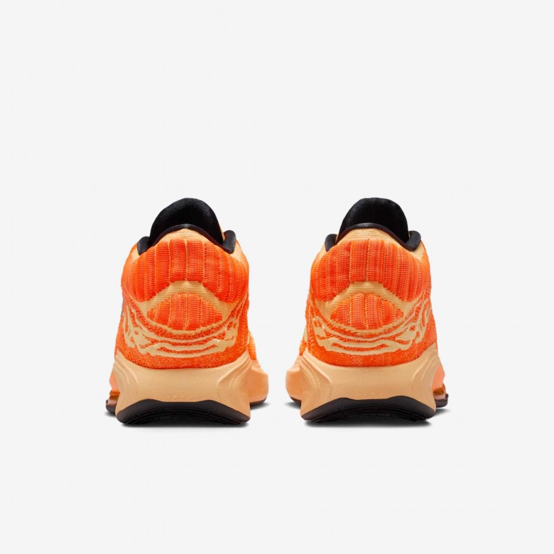 Nike G.T. Hustle 3 Nike G.T. Hustle 3