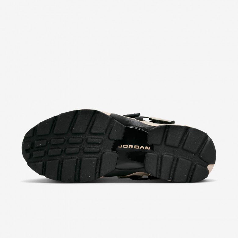 Jordan Trunner LX Jordan Trunner LX