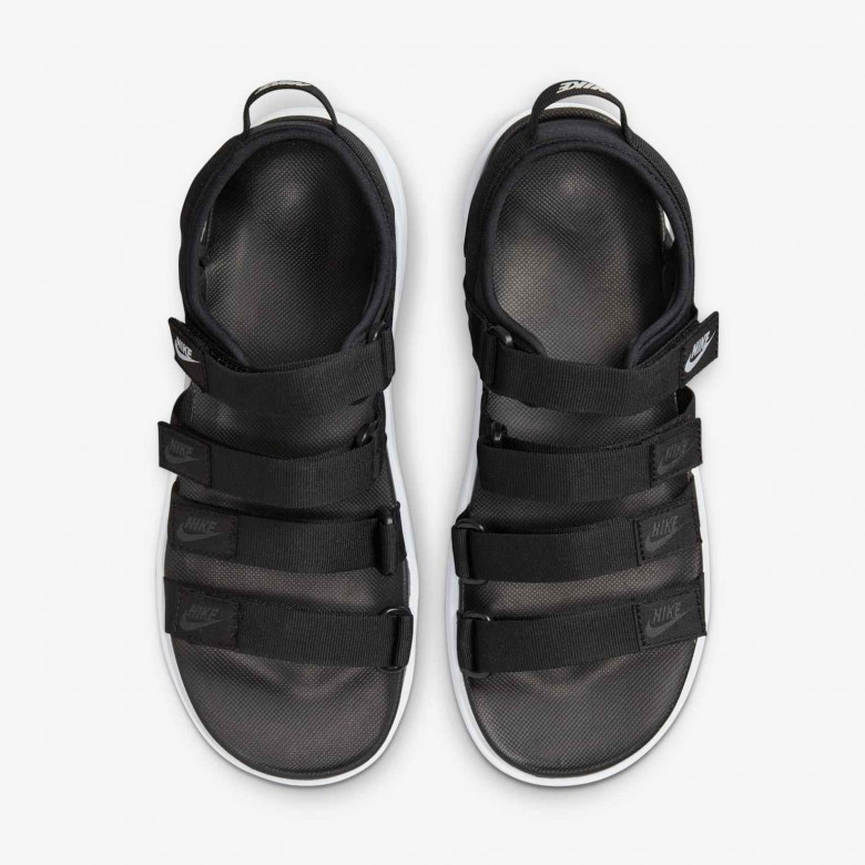 Nike Icon Classic Nike Icon Classic