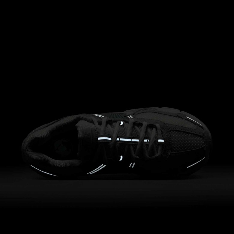 Nike Zoom Vomero 5 Nike Zoom Vomero 5