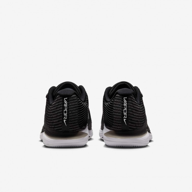Nike Vapor 12 Nike Vapor 12