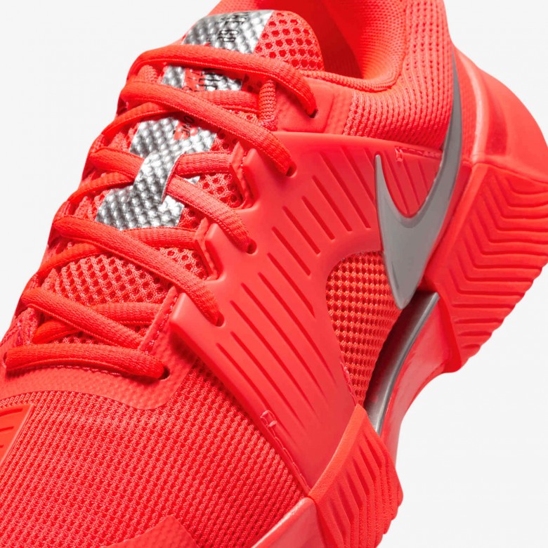 Nike GP Challenge 1 Premium Nike GP Challenge 1 Premium