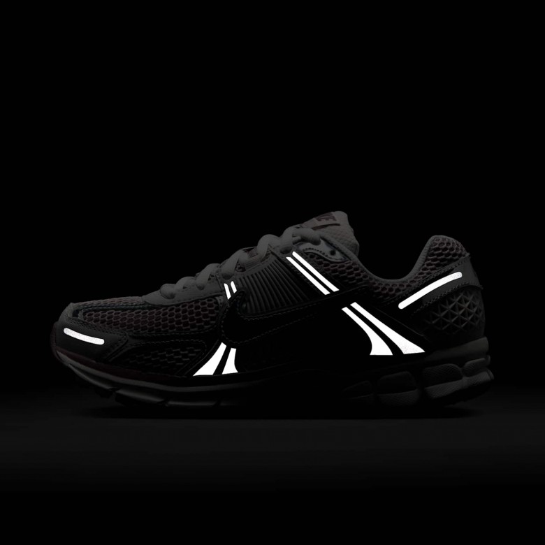 Nike Zoom Vomero 5 Nike Zoom Vomero 5