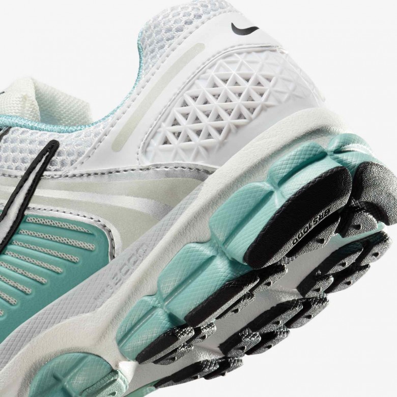 Nike Zoom Vomero 5 Nike Zoom Vomero 5