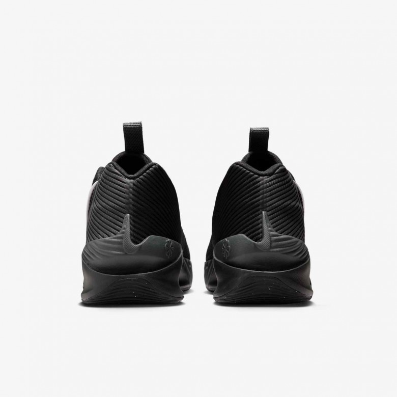 Nike G.T. Jump Academy Nike G.T. Jump Academy