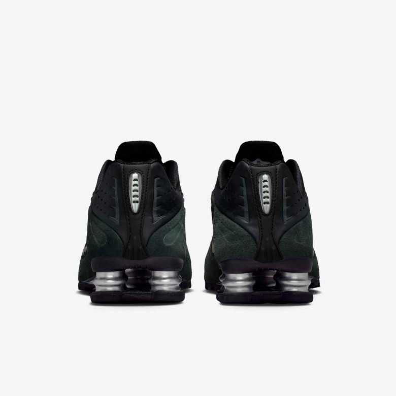 Nike Shox R4 Nike Shox R4