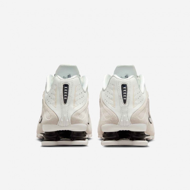 Nike Shox R4 Nike Shox R4