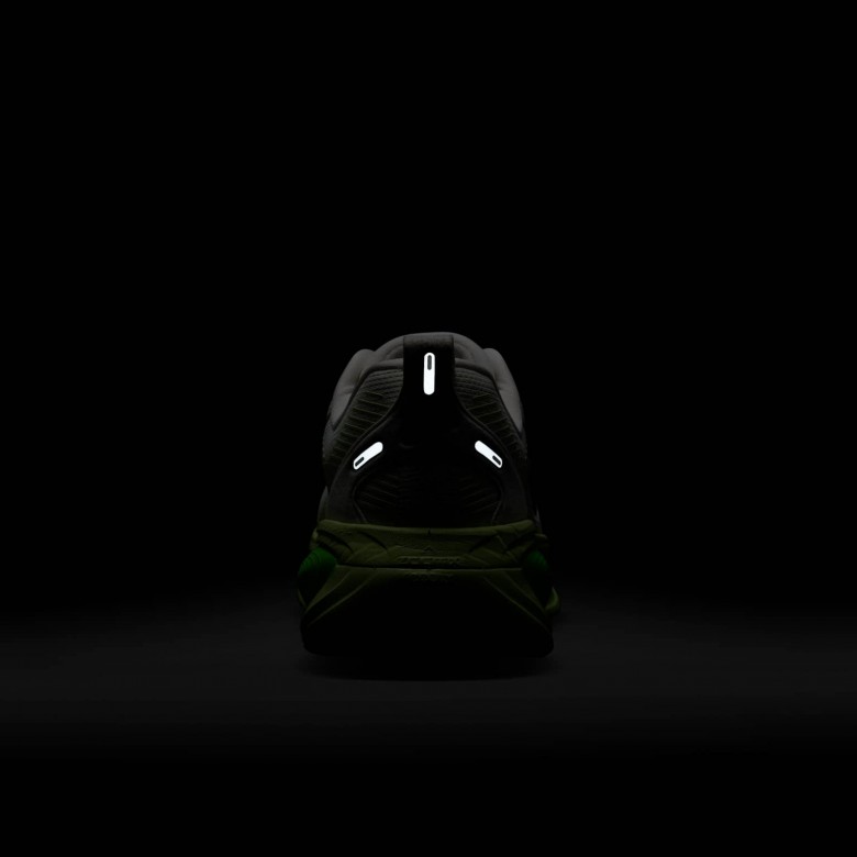 Nike Vomero 18 Nike Vomero 18