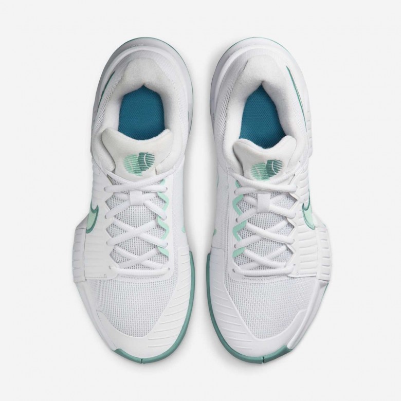 Nike GP Challenge Pro Nike GP Challenge Pro