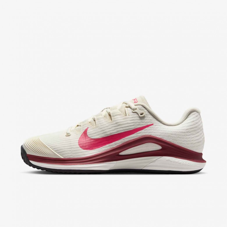 Nike Vapor 12 Nike Vapor 12