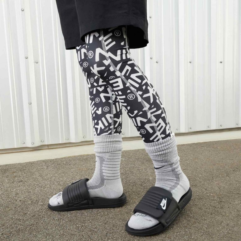 Nike Offcourt Adjust Nike Offcourt Adjust