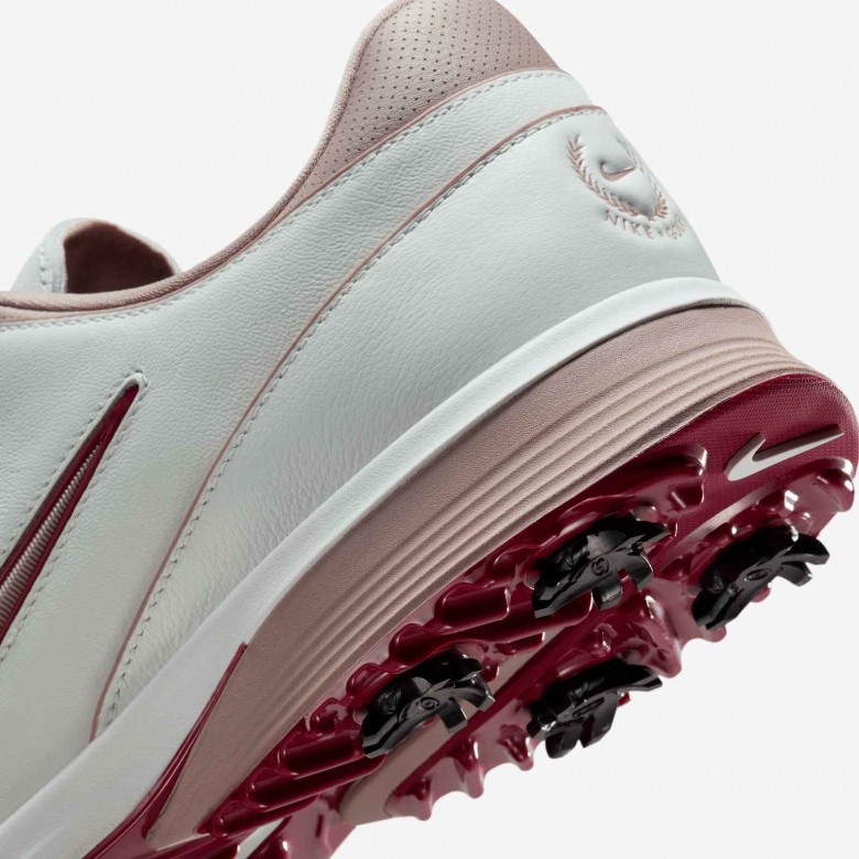 Nike Victory Tour 4 Nike Victory Tour 4