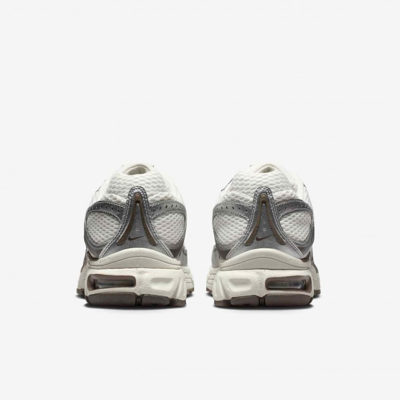 Nike Air Max Moto 2K Nike Air Max Moto 2K
