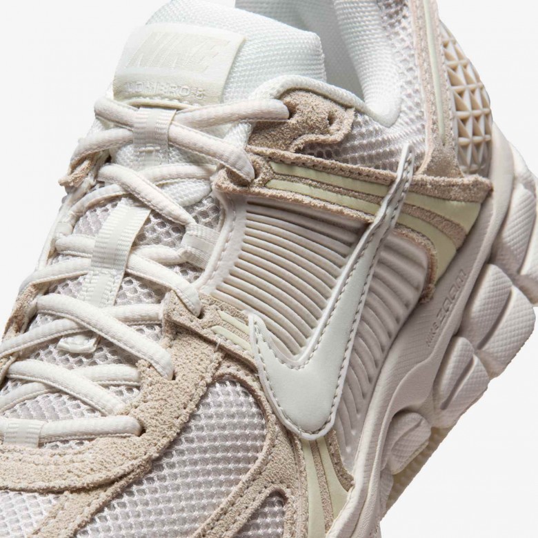 Nike Zoom Vomero 5 Nike Zoom Vomero 5