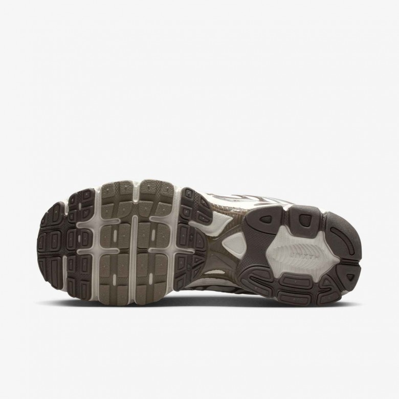 Nike Air Max Moto 2K Nike Air Max Moto 2K