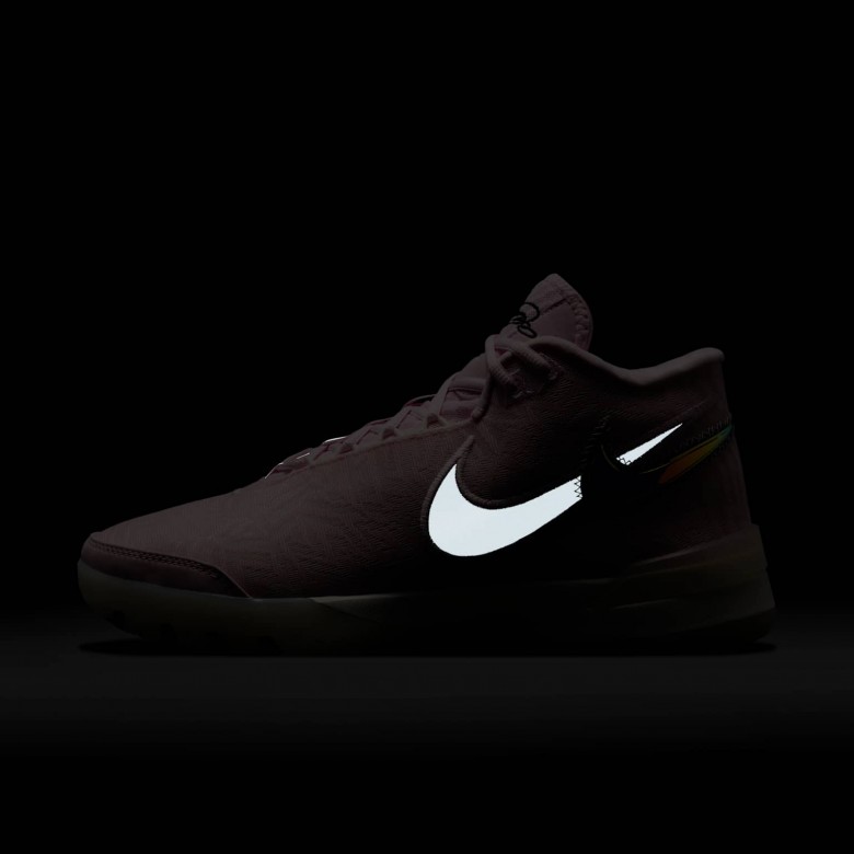 LeBron NXXT Genisus LeBron NXXT Genisus