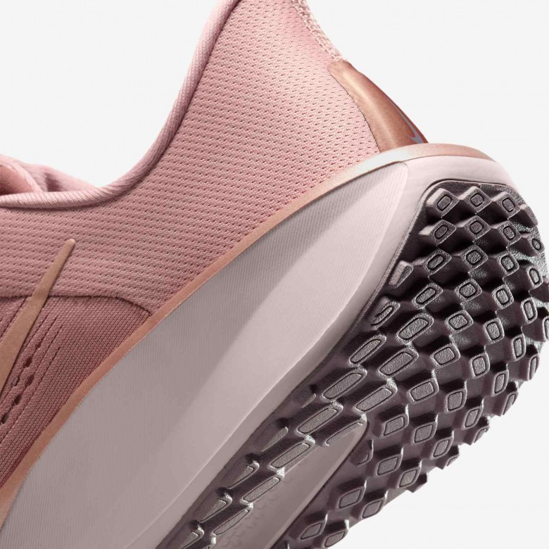 Nike Quest 6 Nike Quest 6