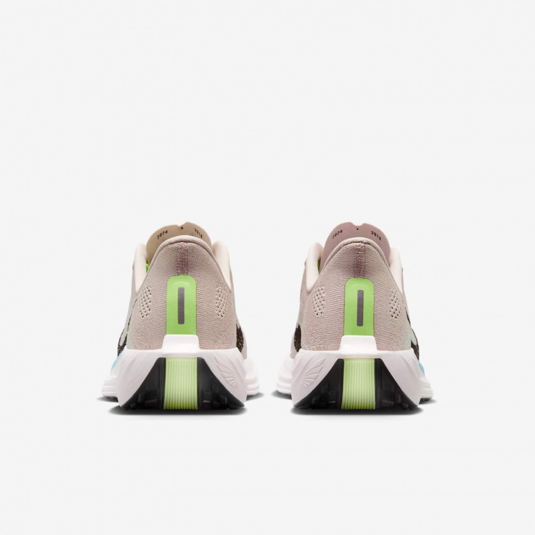 Nike Pegasus Plus Nike Pegasus Plus