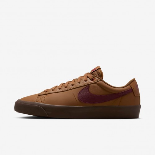 Nike SB Blazer Low Pro GT Nike SB Blazer Low Pro GT