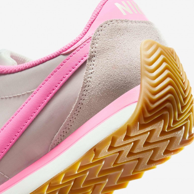 Nike Pacific Nike Pacific